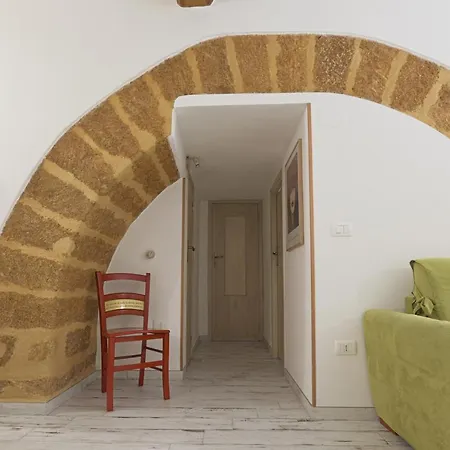 La Sedia Rossa Historical Centre Appartement Agrigente