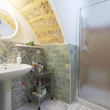 Apartment La Sedia Rossa Historical Centre *