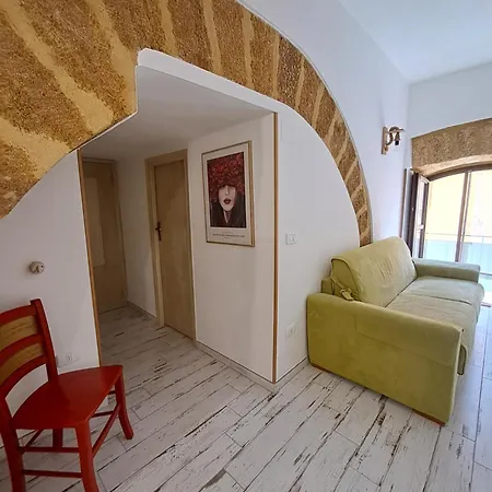 La Sedia Rossa Historical Centre Agrigento
