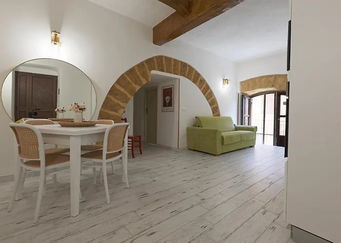 La Sedia Rossa Historical Centre Appartement Agrigento